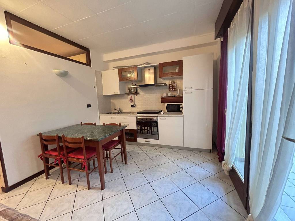 Appartamento a Sirmione in Via Caravaggio, 8 - Foto 2