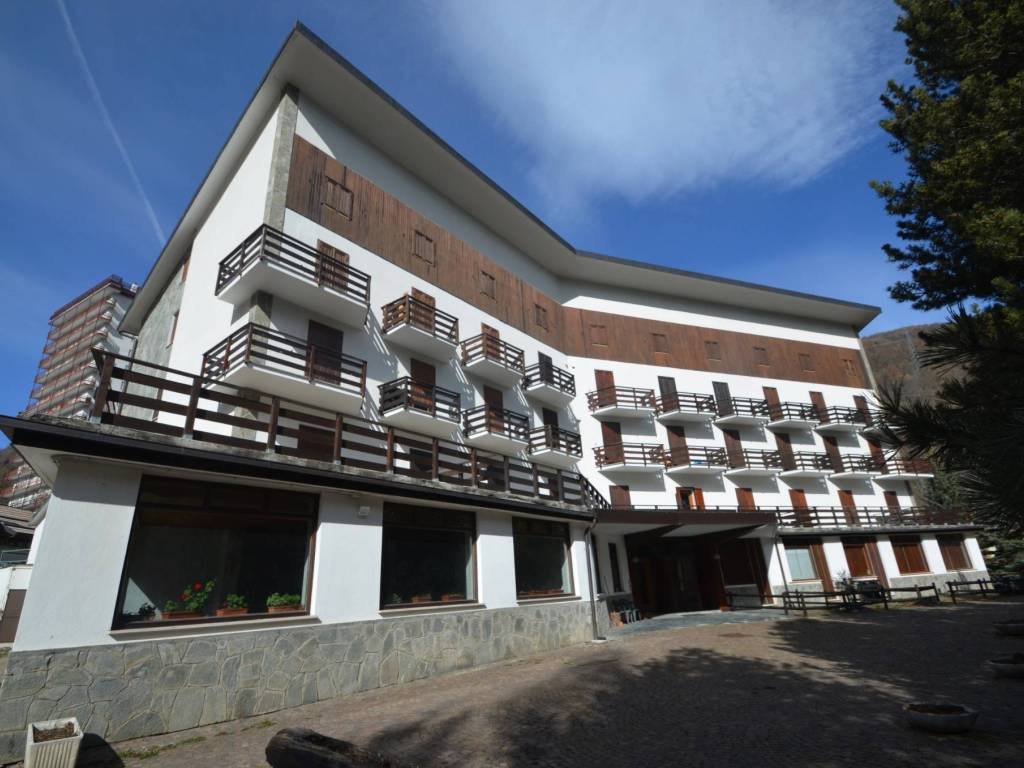 Appartamento a Pragelato in Viale Cavalieri di Vittorio Veneto, 8 - Foto 2