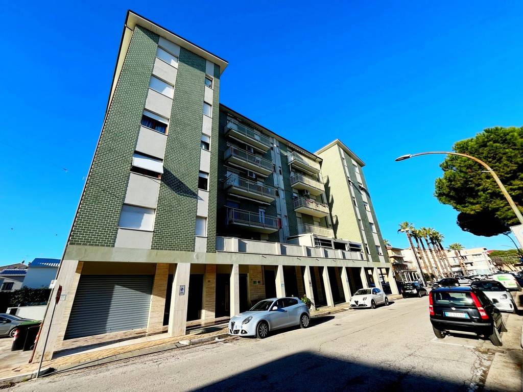 Appartamento a Porto sant'elpidio in Via Savona, 16 - Foto 2