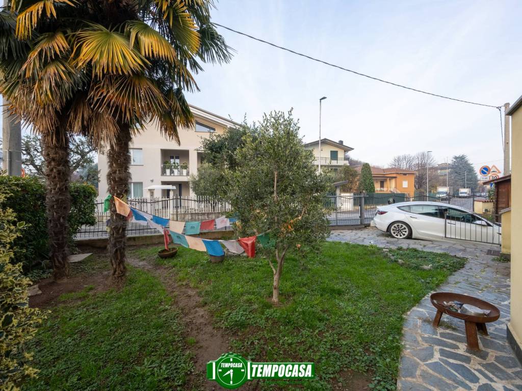 Villa a Osio sotto in Via Armando Diaz, 2 - Foto 3