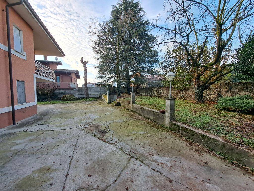 Villa a Vercelli in Via Assab, 50 - Foto 4