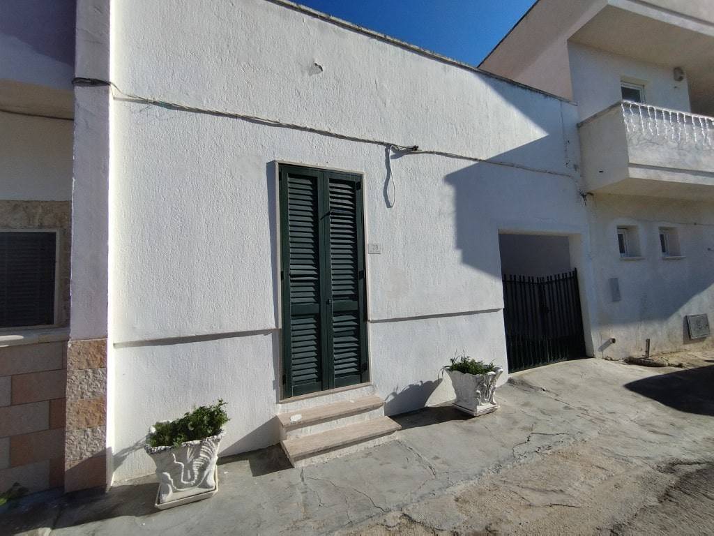 Casa indipendente a Ugento in Via Pacinotti , 26 - Foto 2