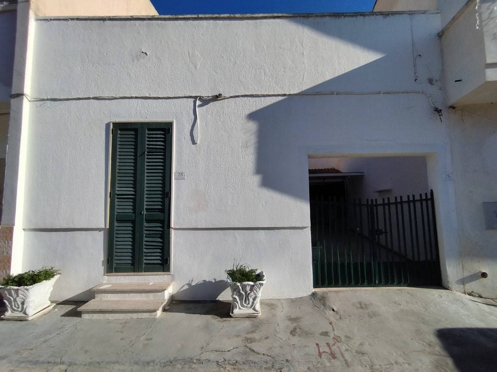 Casa indipendente a Ugento in Via Pacinotti , 26 - Foto 3