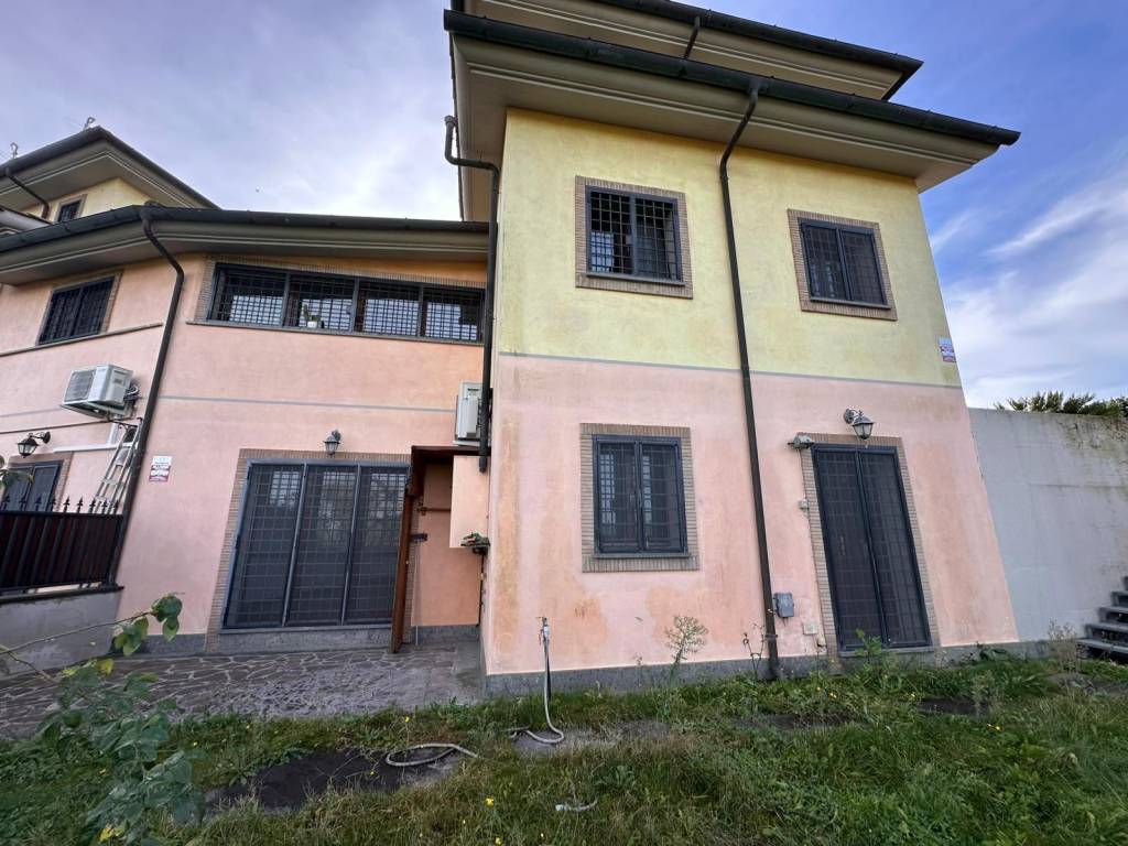Villetta a schiera a Fiumicino in Via Elini, 98 - Foto 5
