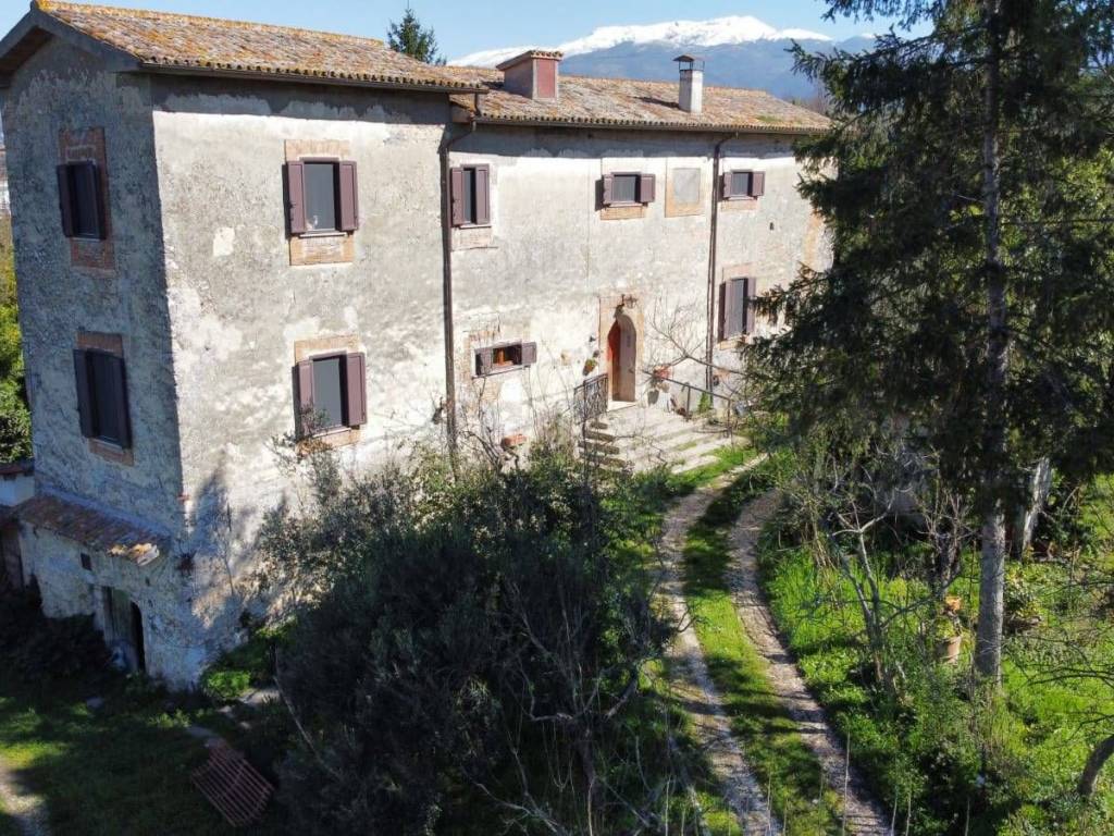 Rustico / casale a Rieti in Via Pistignano, 39 - Foto 2
