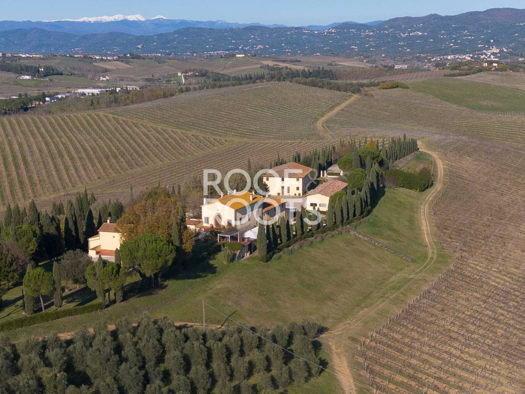 Villa a Vinci in Via Villa Alessandri, 3 - Foto 2