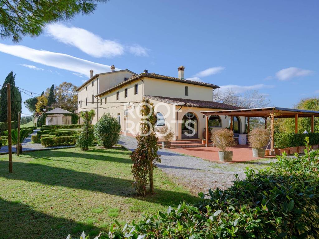 Villa a Vinci in Via Villa Alessandri, 3 - Foto 4