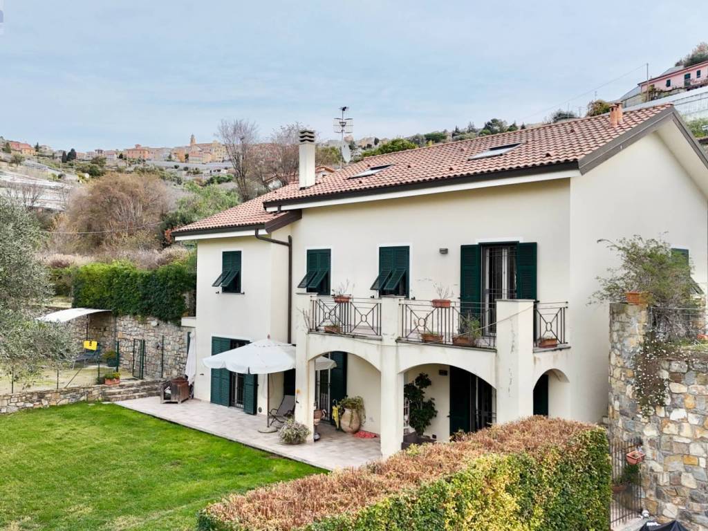 Villa a Ospedaletti in strada dei Garofani, 13 - Foto 2