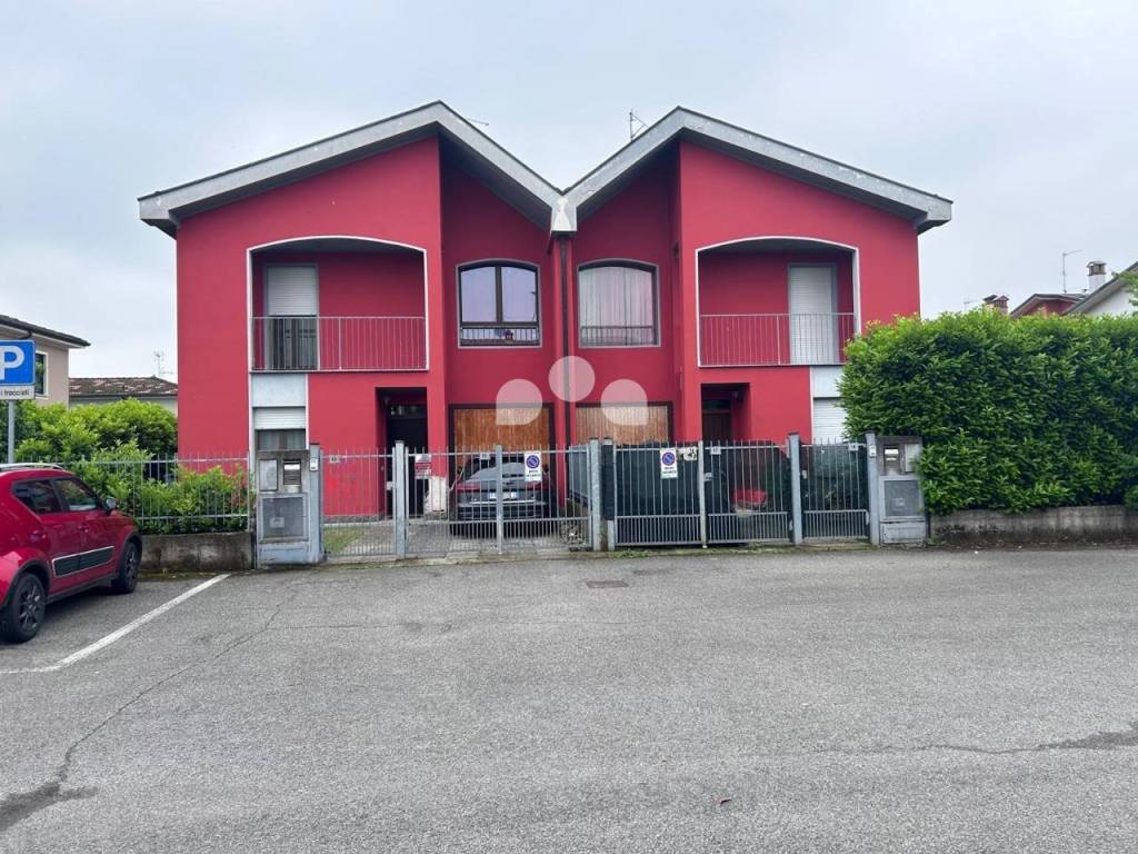 Villetta a schiera a Cremosano in Via Donizetti - Foto 2