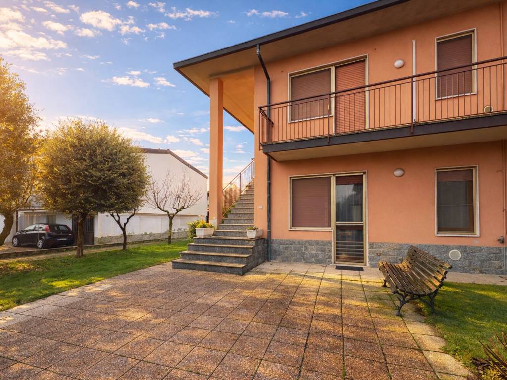 Villa a Landriano in Via P.P.M.V., 18 - Foto 2