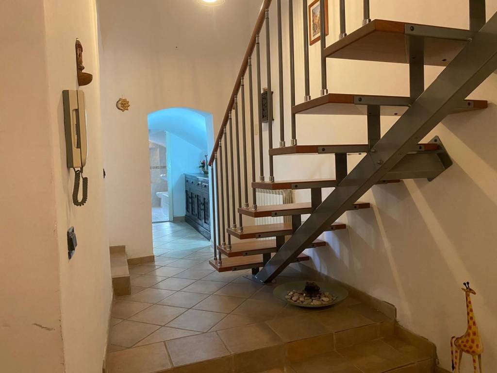 Casa indipendente a Itri in Via San Martino, 26 - Foto 2