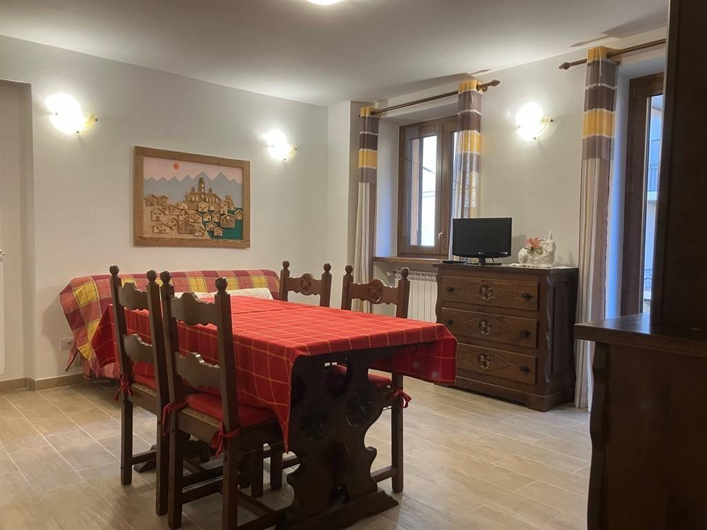 Appartamento a Cesana torinese in Piazza Europa - Foto 4
