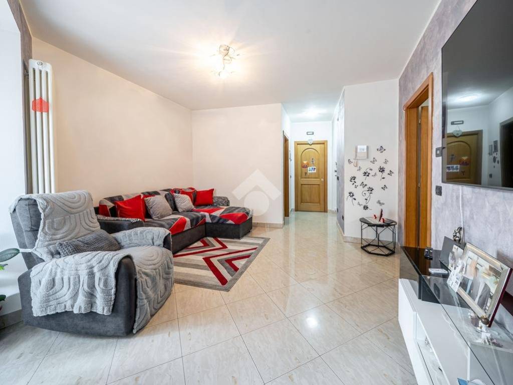 Appartamento a Cavedine in PIAZZA CONTI D'ARCO - Foto 3
