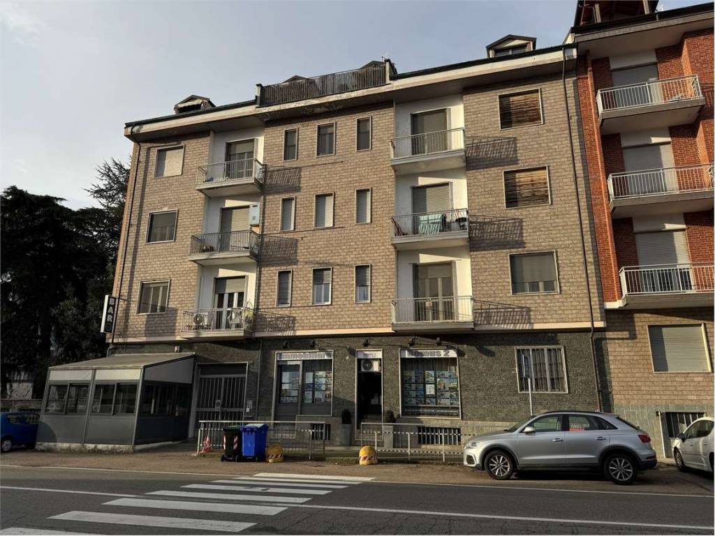 Appartamento a Chieri in corso matteotti, 26 - Foto 2