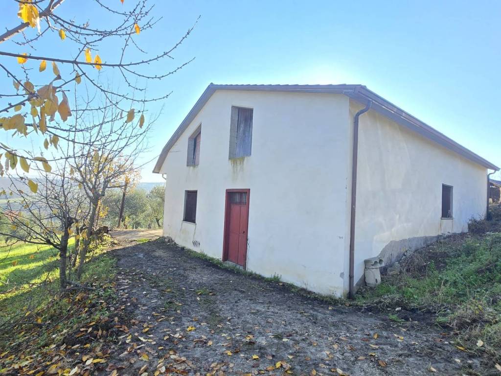 Casa indipendente a Paternopoli in Contrada Pescocupo - Foto 2