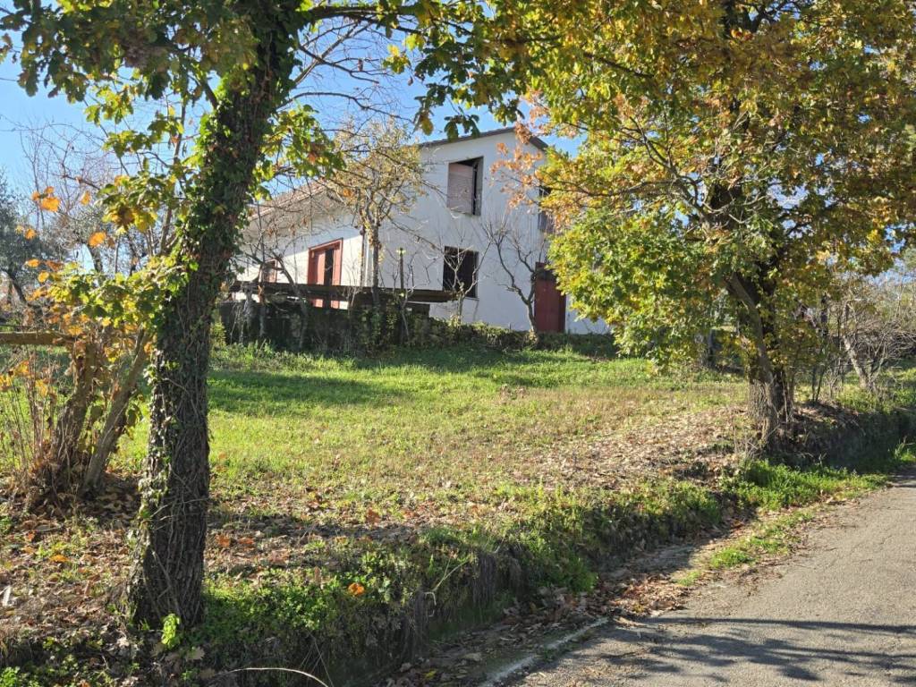 Casa indipendente a Paternopoli in Contrada Pescocupo - Foto 4