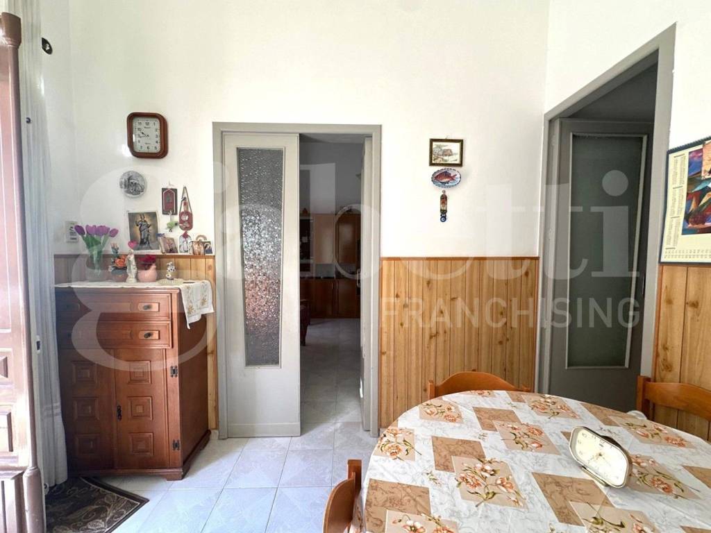 Casa indipendente a Avola in VIA GENERALE ACHILLE VACCARISI, 48 - Foto 4