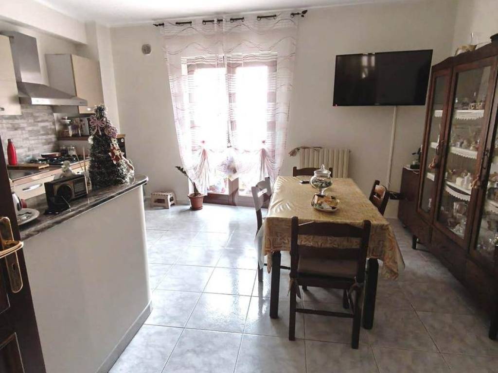 Casa indipendente a Castrovillari in Via Pollino, 106 - Foto 2