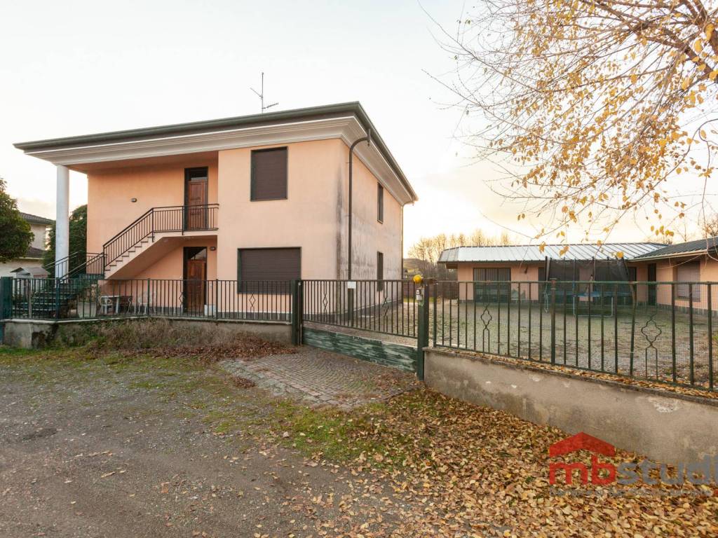Villa a Castiglione olona in Via Asiago - Foto 2