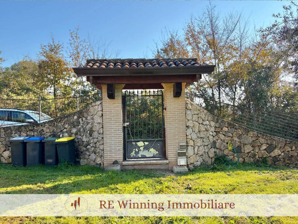 Villa a Giuliano di roma in Via La Danna, 9 - Foto 5