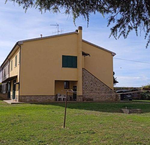 Villa a Campiglia marittima in Via Delle Lavorierine 54 - Foto 2