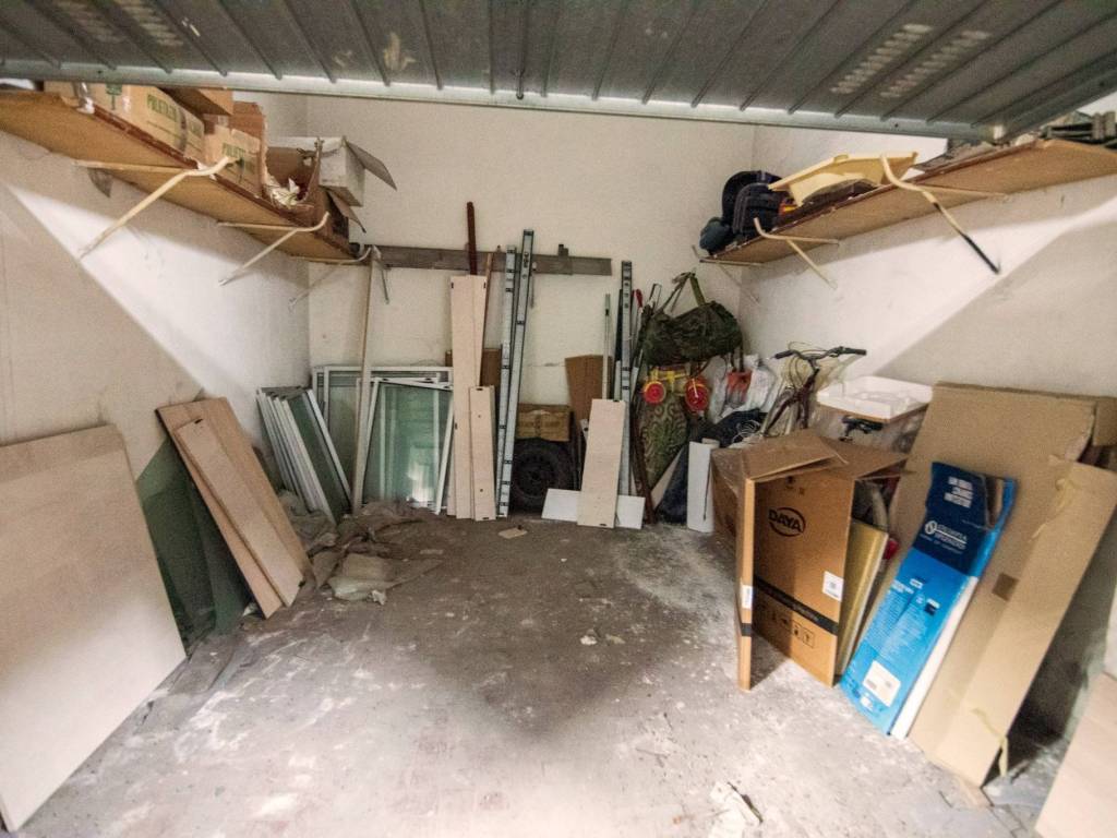 Box / garage a Avellino in Via Aurelio Covotti - Foto 4