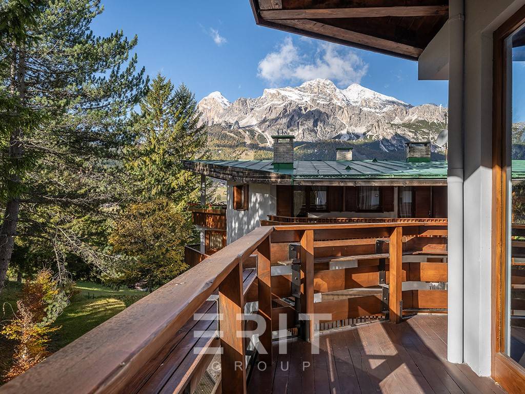 Appartamento a Cortina d'ampezzo in Via Roma - Foto 3