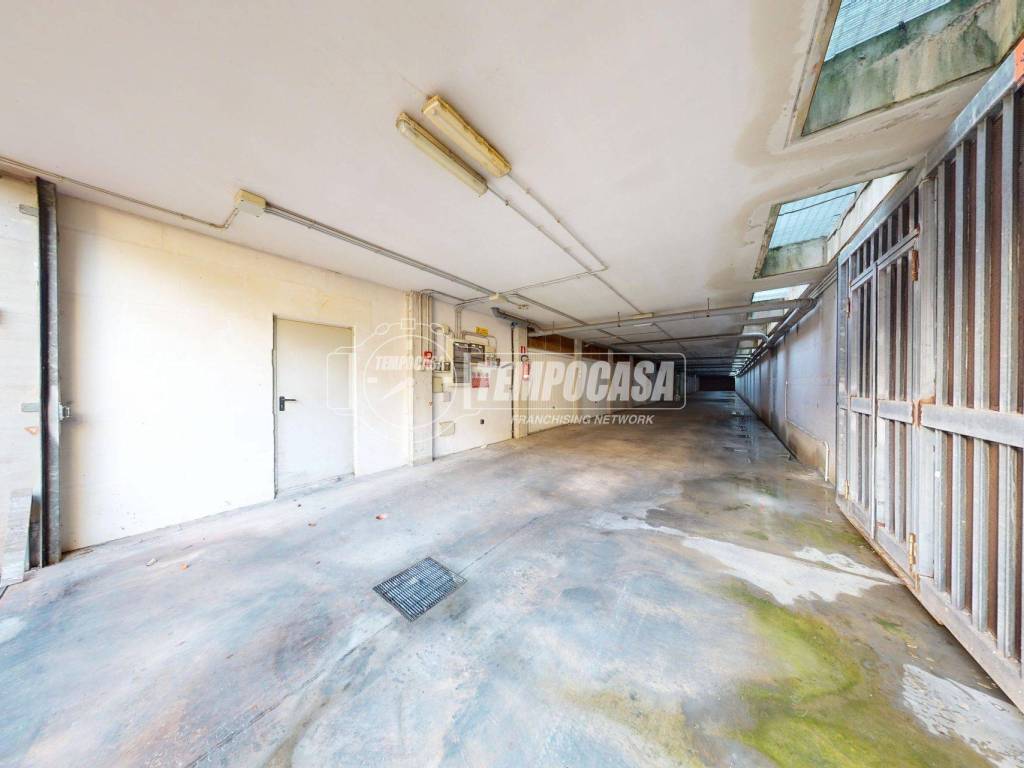 Box / garage a Lecce in Via Taranto, 179 - Foto 5