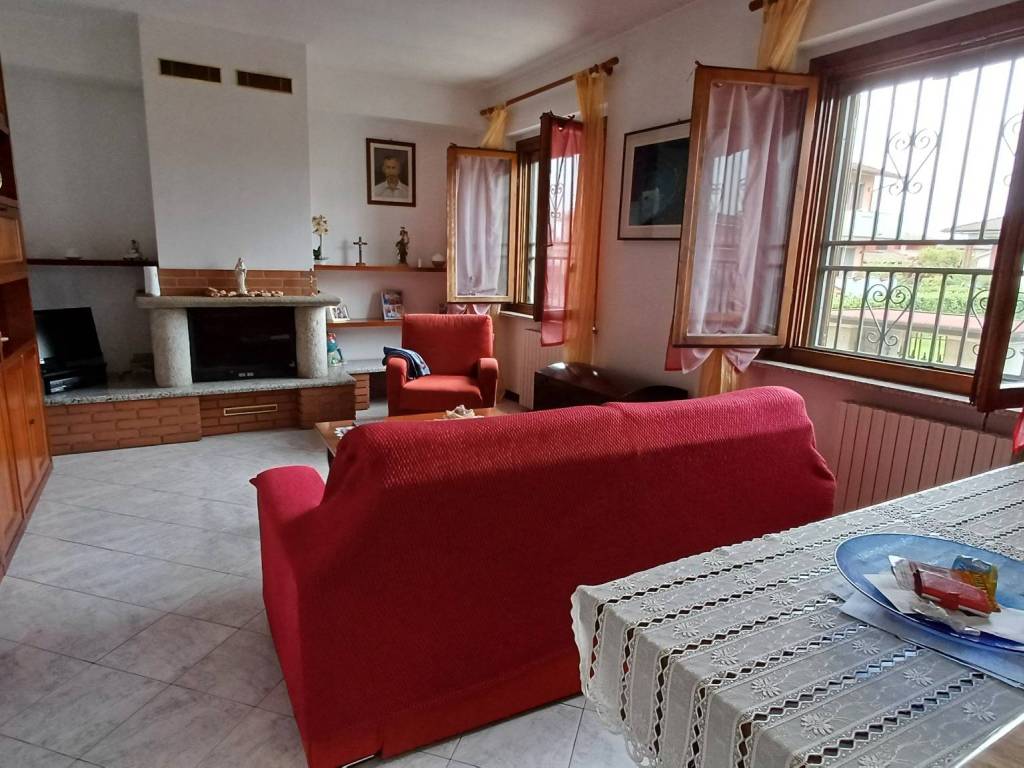 Villa a Graffignana in Via Carlo Alberto Dalla Chiesa - Foto 2