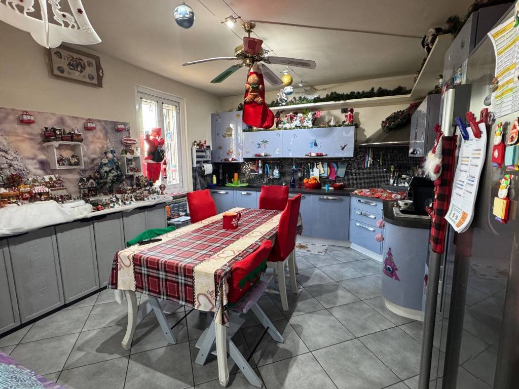 Villa a Sommo in Via Roma - Foto 3