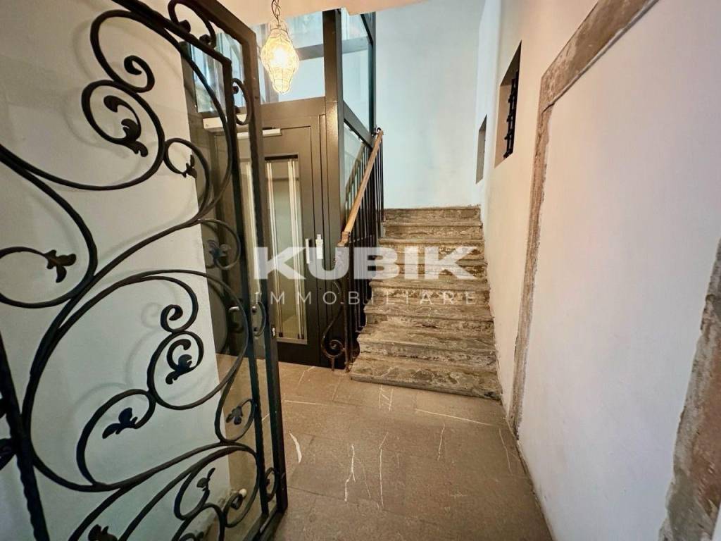 Appartamento a Tolmezzo in Piazza Giuseppe Mazzini - Foto 3