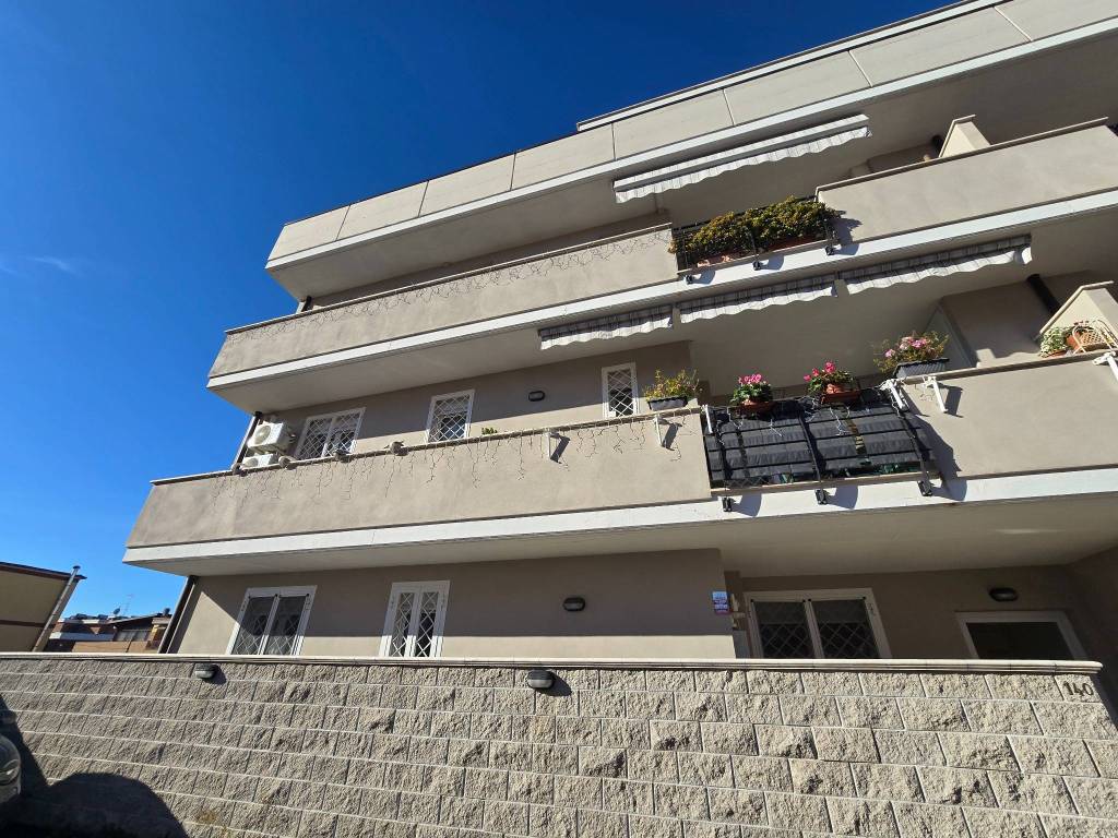 Appartamento a Marino in Via Palaverta, 140 - Foto 2