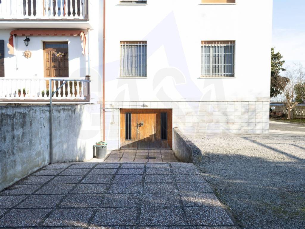 Villa a Bondeno in Via Virgiliana - Foto 5