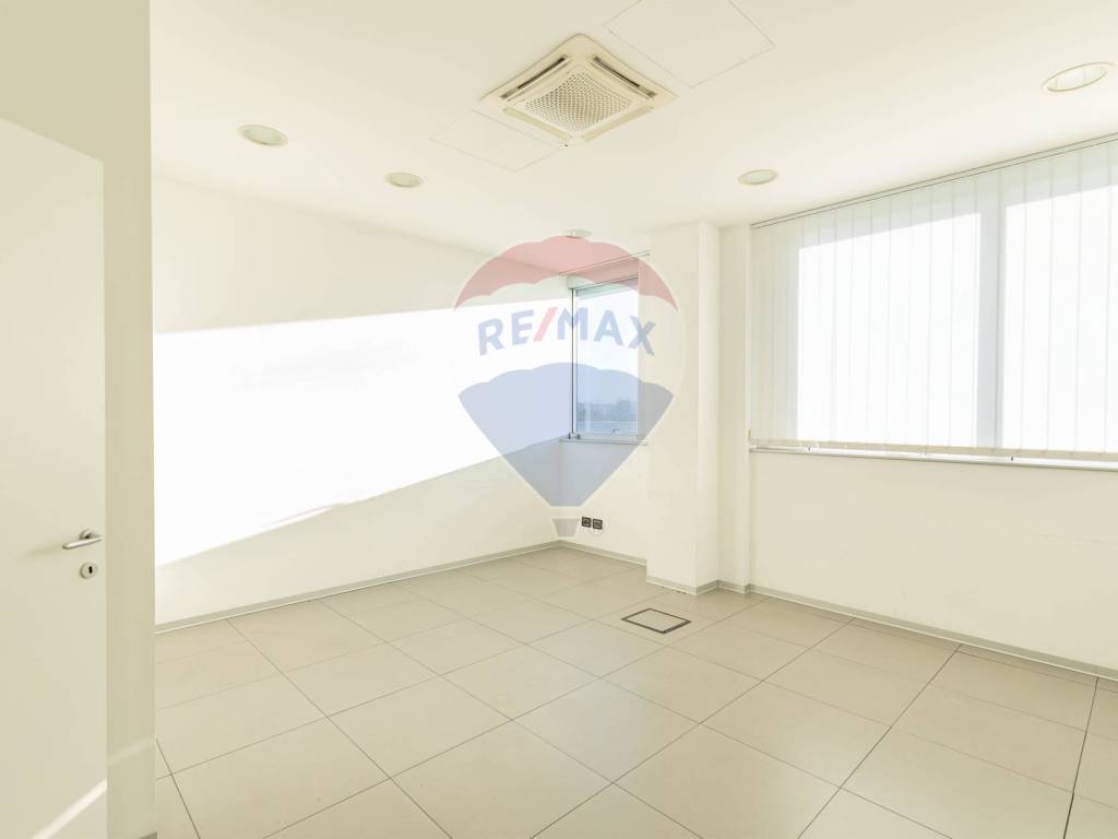 Immobile a Jesi in Via Archimede Pasquinelli - Foto 4