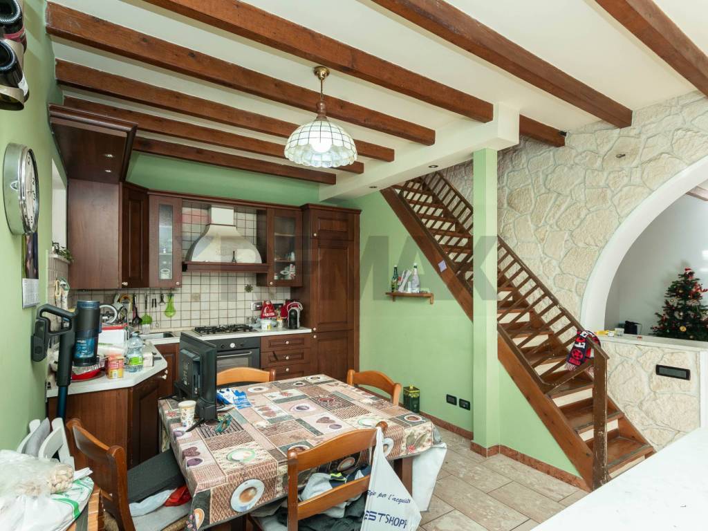 Casa indipendente a Ceranesi in Via Santissimo nome di Gesù, 17 - Foto 5