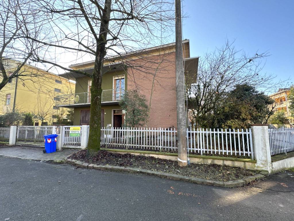Villa a Soliera in Via Guglielmo Marconi, 26 - Foto 2