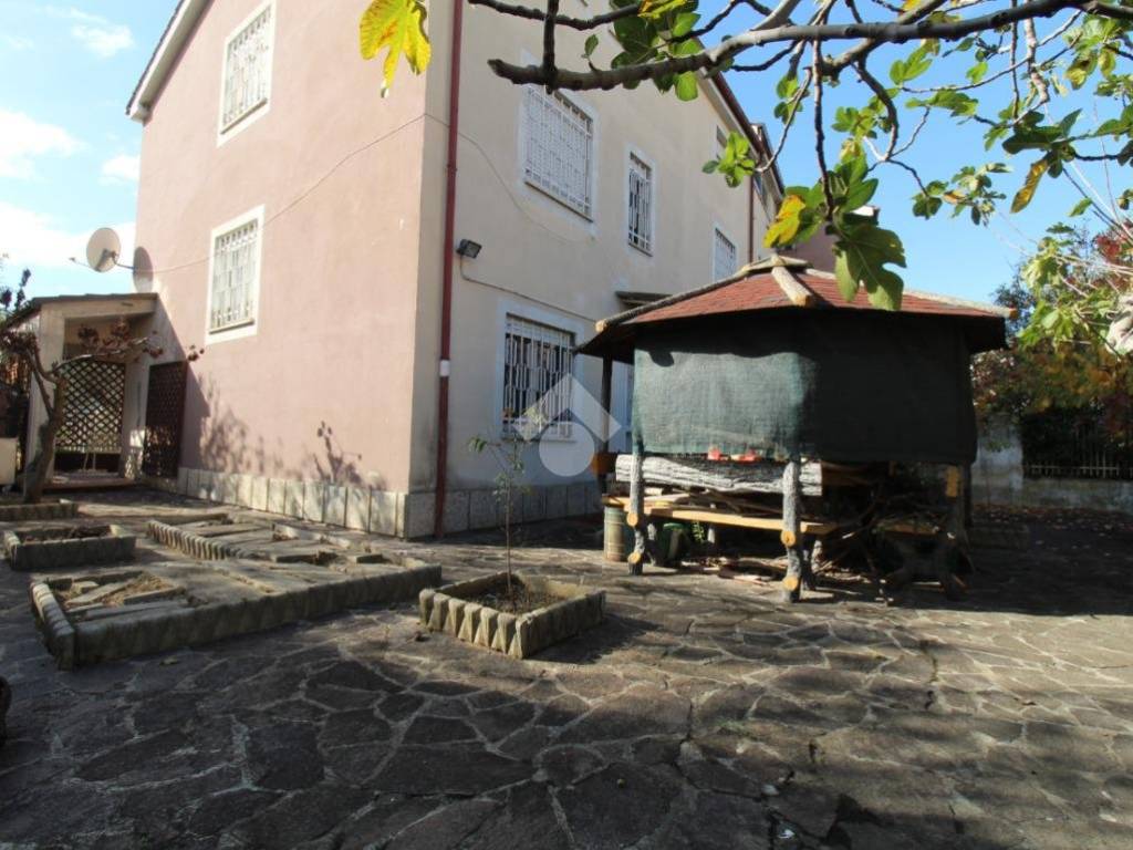 Villetta a schiera a Bellante in Largo Ugo la Malfa, 7 - Foto 5