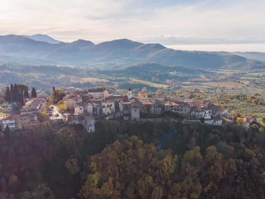 Appartamento a Poggio mirteto in Piazza Grande - Foto 2