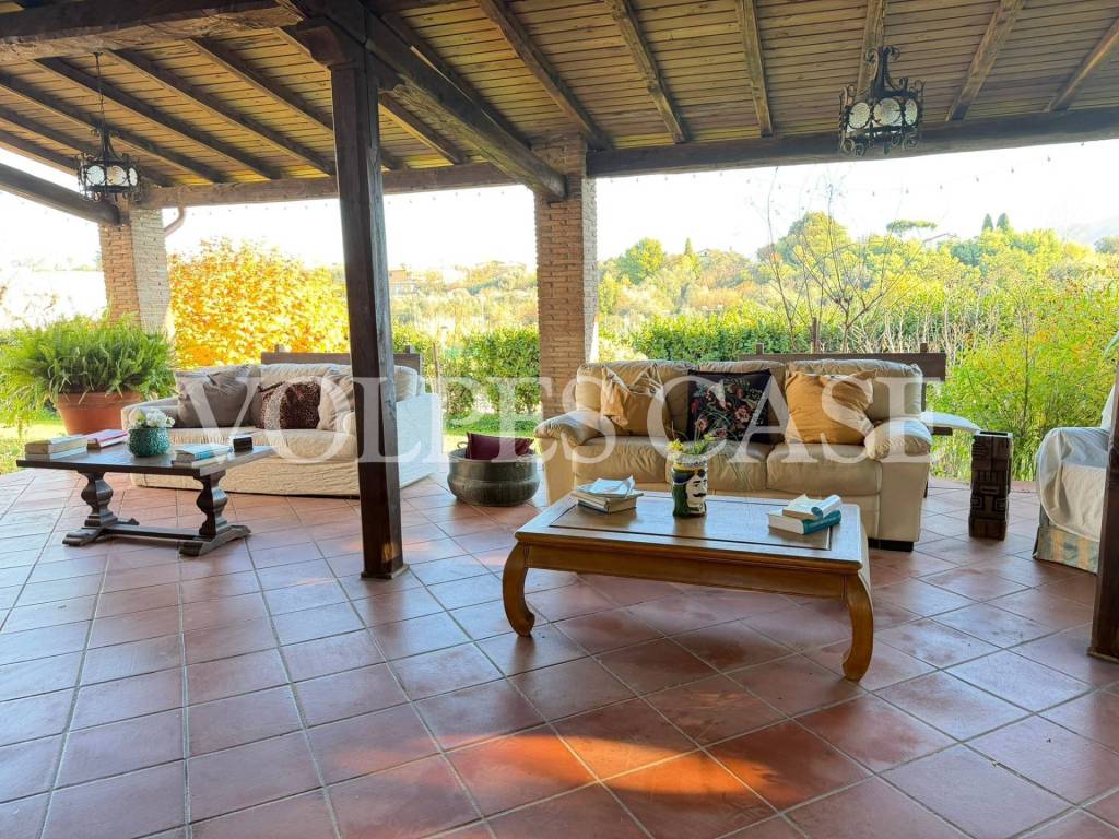 Villa a Velletri in Via Colle Calcagno - Foto 3