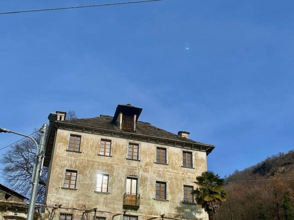 Villa a Domodossola in Via degli Osci, 20 - Foto 2