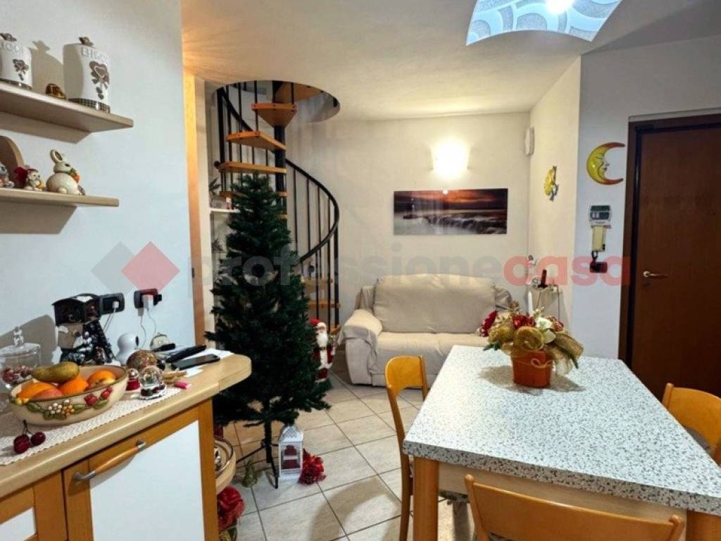 Appartamento a Collesalvetti in Via di San Martino - Foto 5