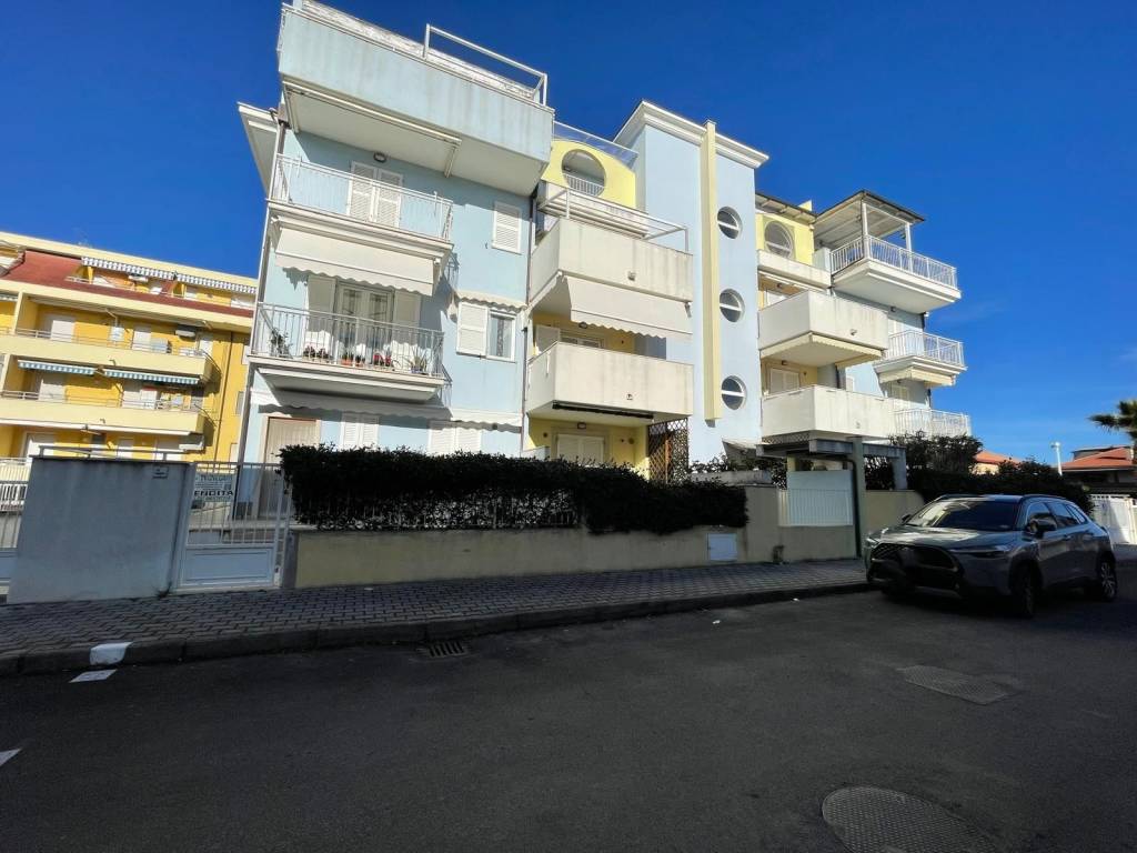 Appartamento a Martinsicuro in Via dei Piceni - Foto 3