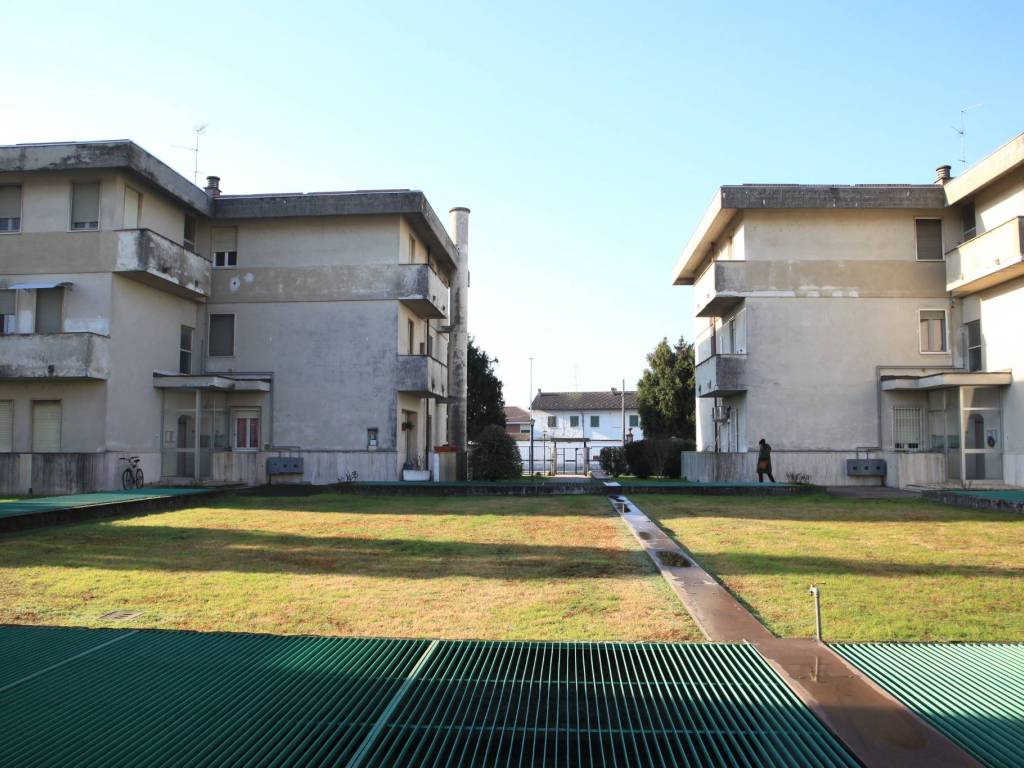 Appartamento a Gambolò in Corso Umberto I, 59 - Foto 2