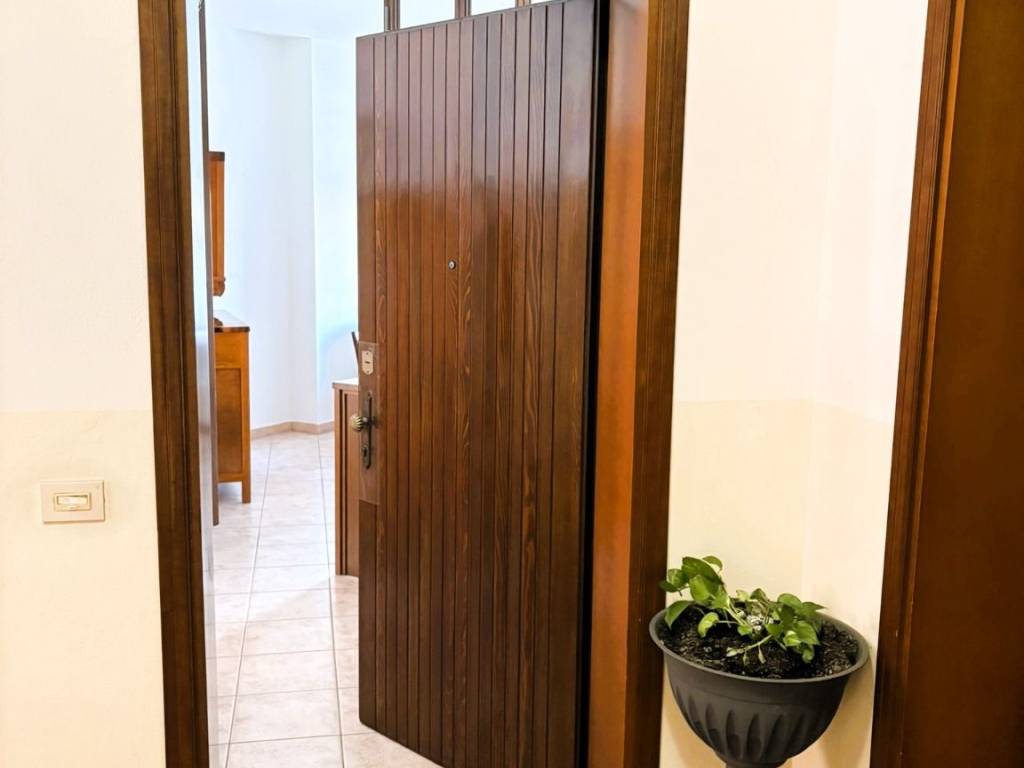 Appartamento a Terre del reno in Via Statale, 395 - Foto 3