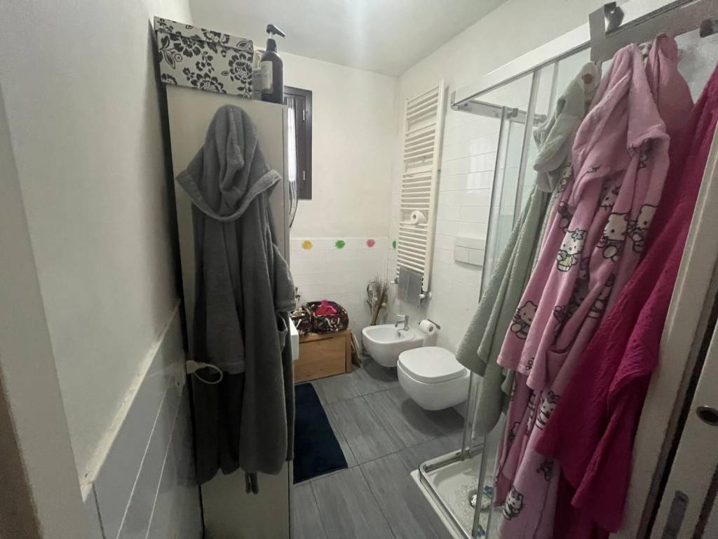 Appartamento a Campi bisenzio in Via delle Betulle - Foto 4