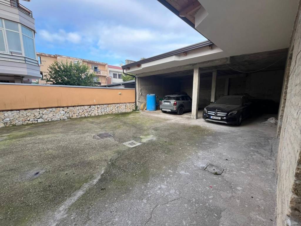 Immobile a Villa di briano in Via Leopoldo Santagata - Foto 3