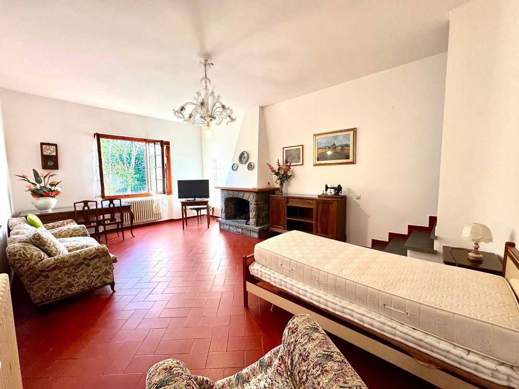 Villa a Terranuova bracciolini in Via 1 Pini - Foto 4