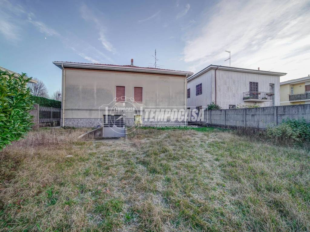 Villa a Fagnano olona in Via Dante Alighieri 138 - Foto 5