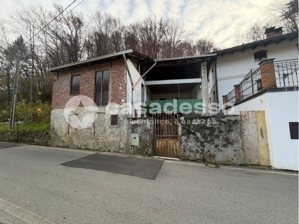 Villa a Borgosesia in FRAZIONE VANZONE, 16 - Foto 2