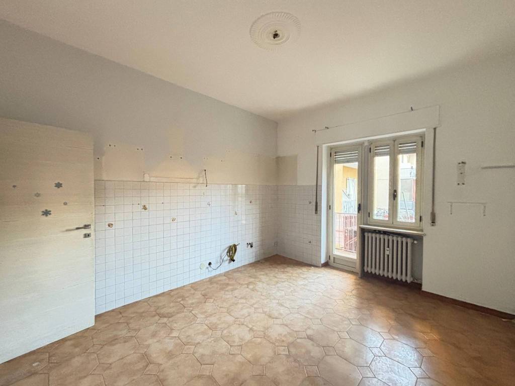 Appartamento a Savigliano in Via A. Roberto Malines - Foto 4